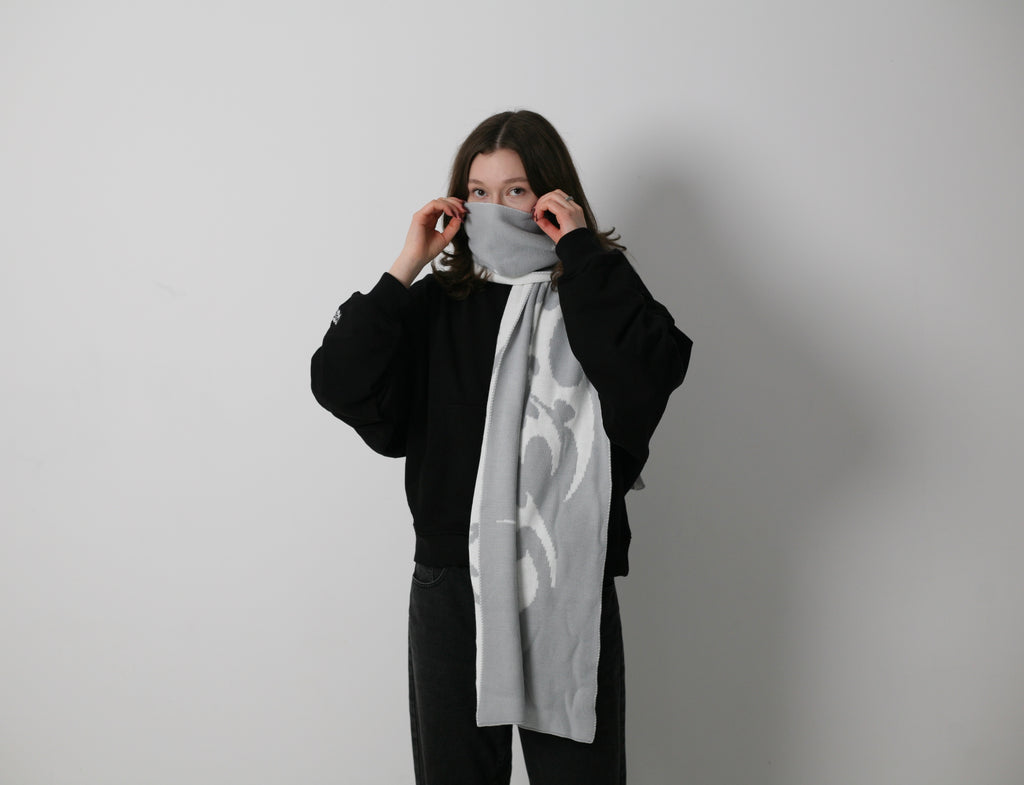 Oversized Scarf TRB grey